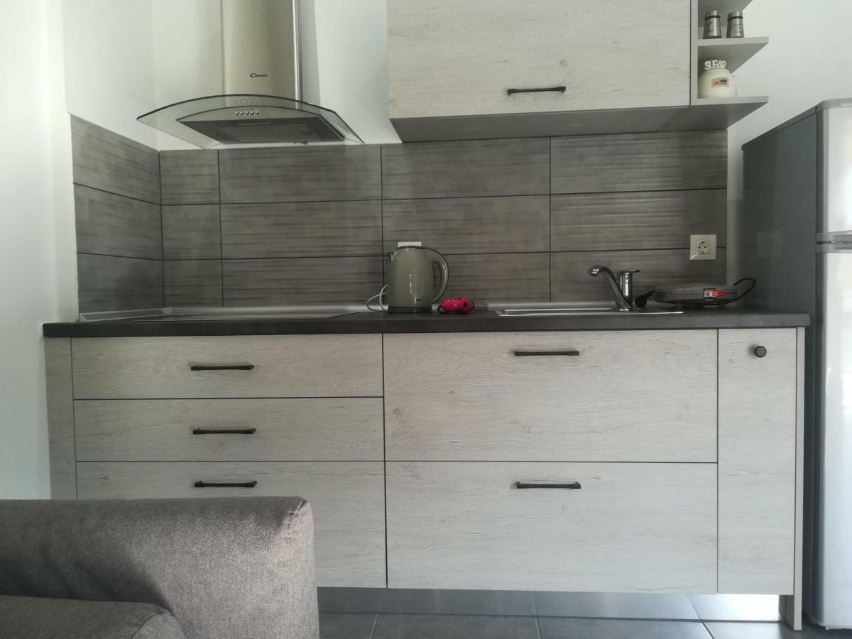 Savvas & Katerinas Appartments Neos Marmaras Ngoại thất bức ảnh